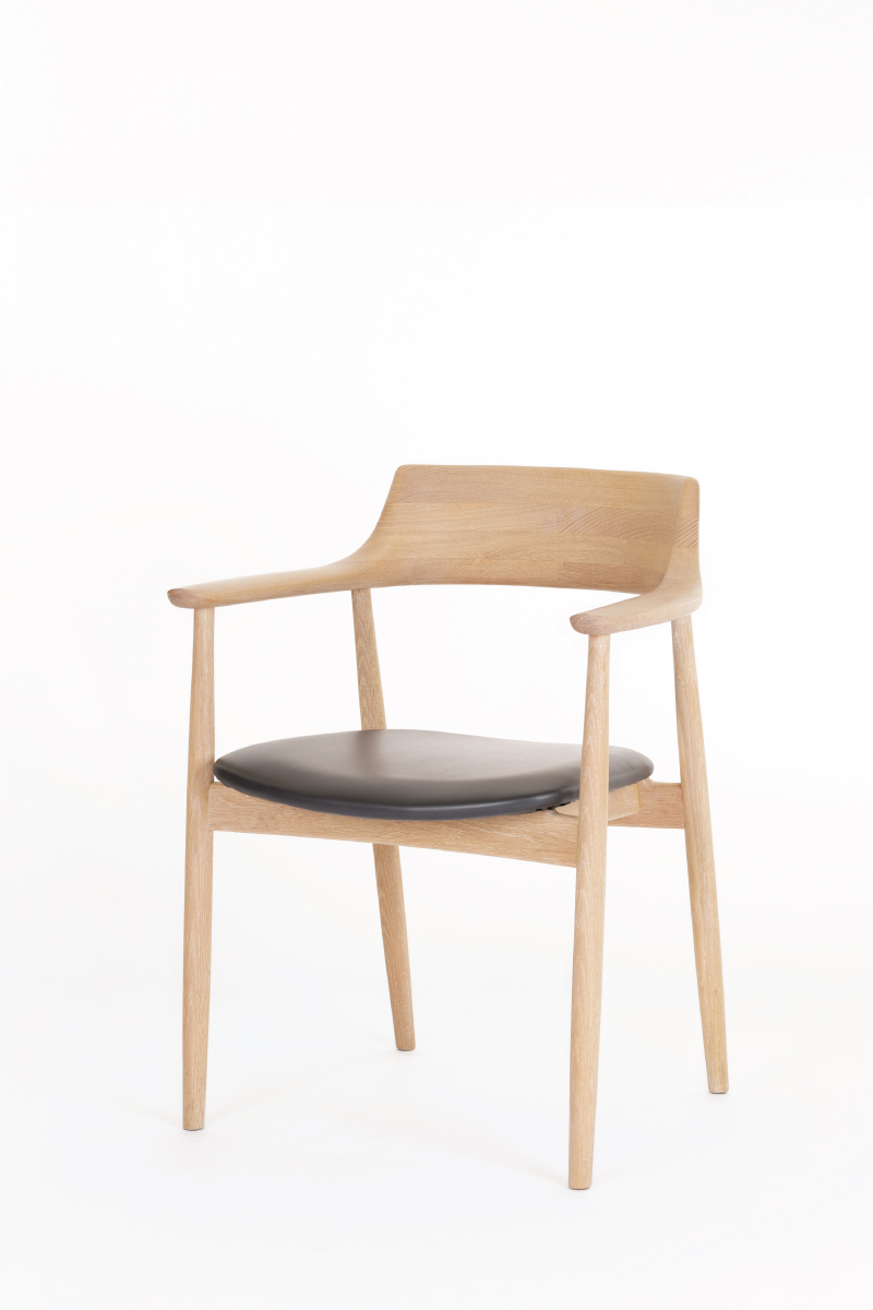 CH101 Scoop Chair