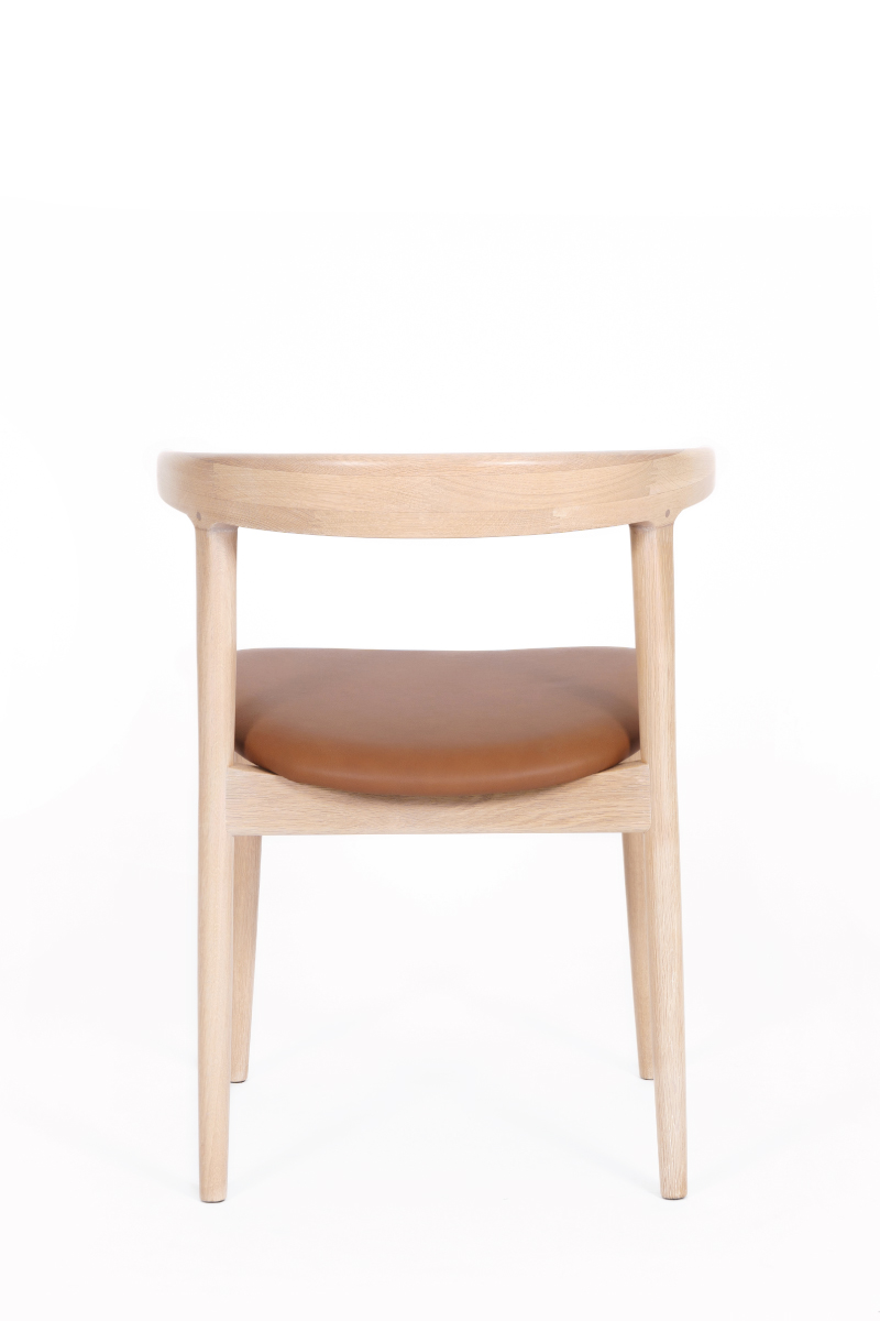 CH102 Moose Chair