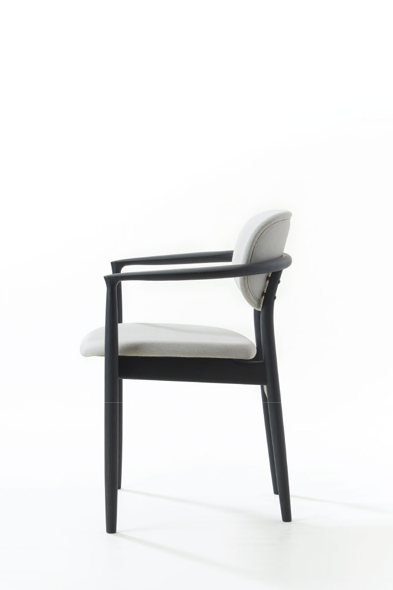 CH120 Atlas Chair-01