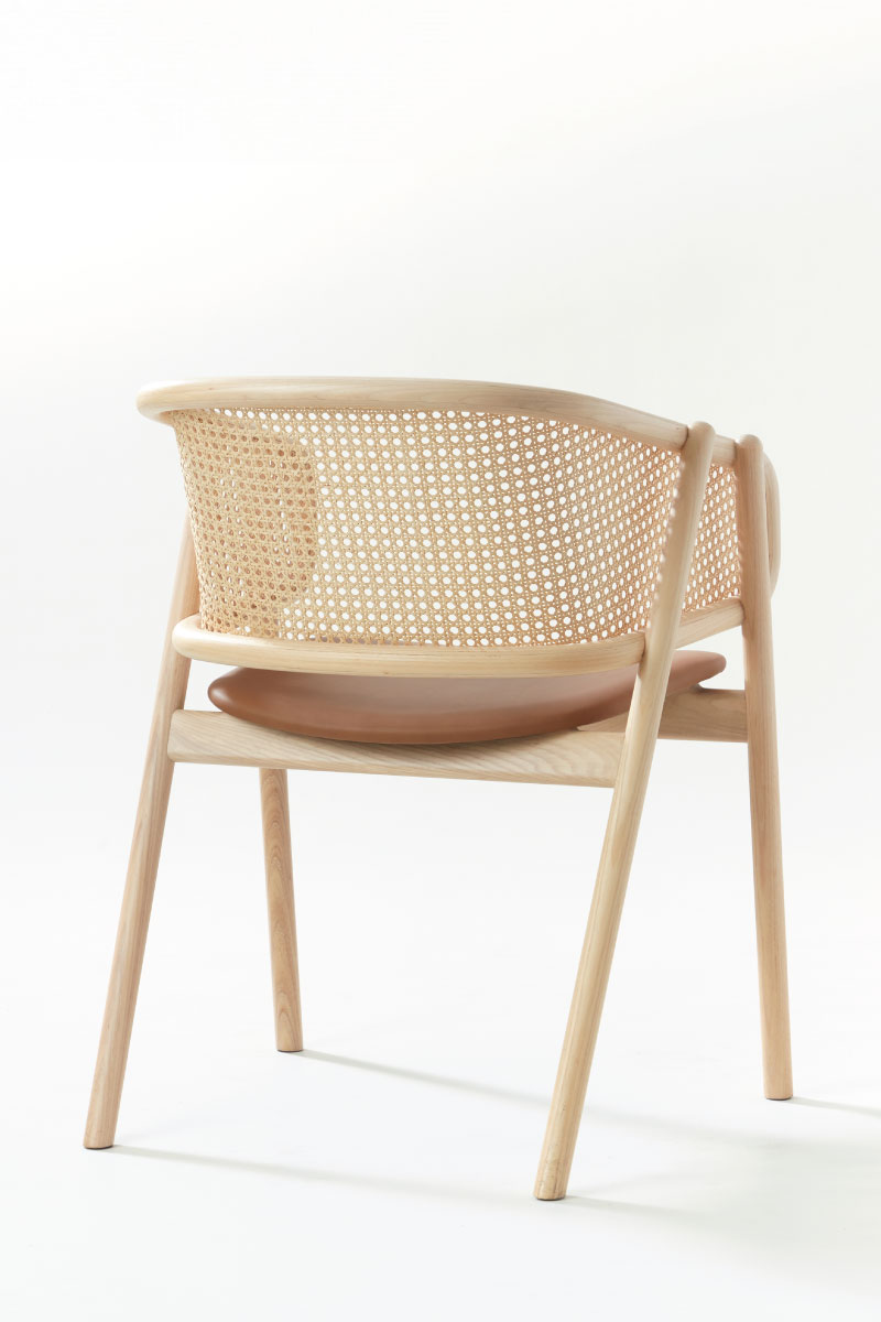 CH305-1 Cane Chair-05