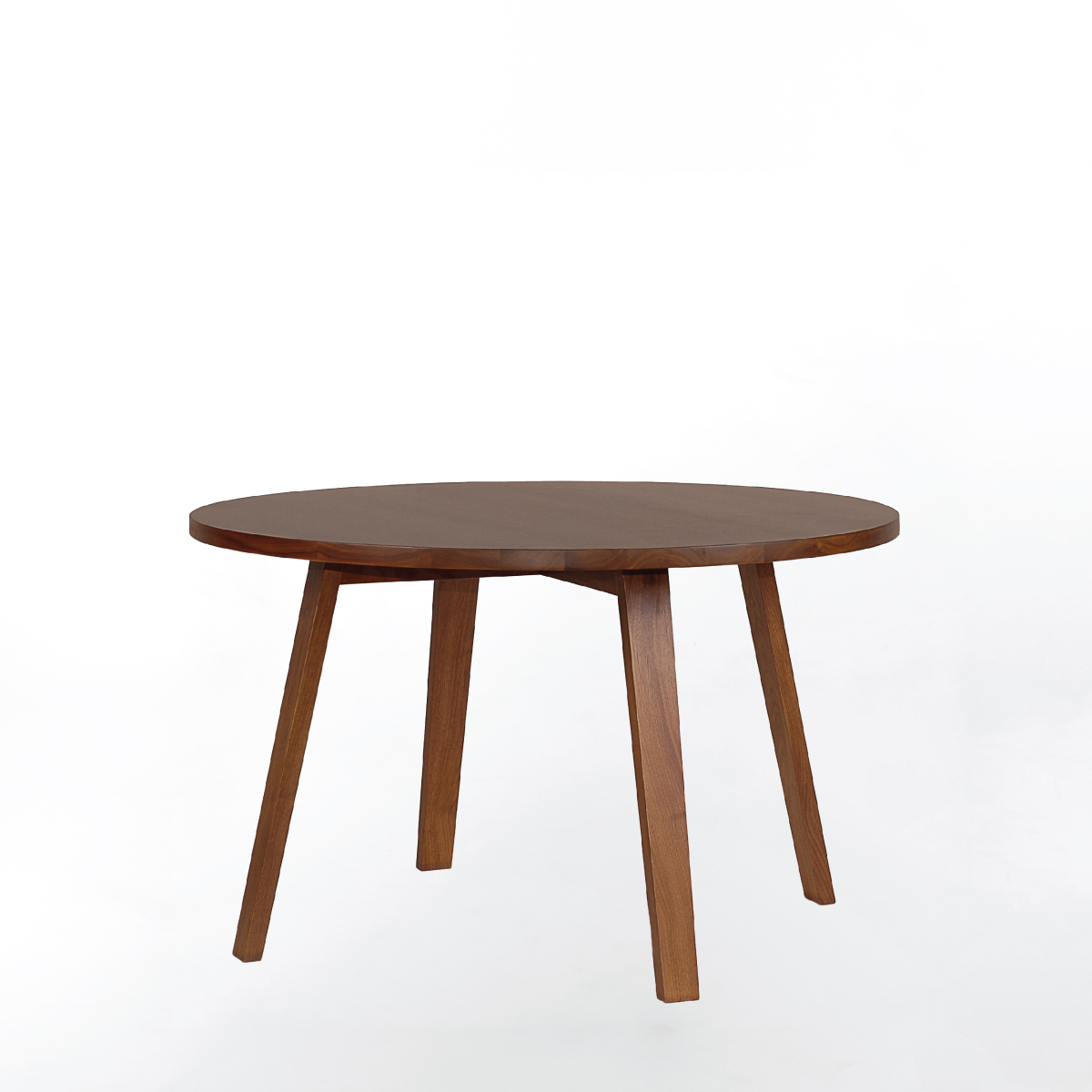 DT113 Multo Round Table