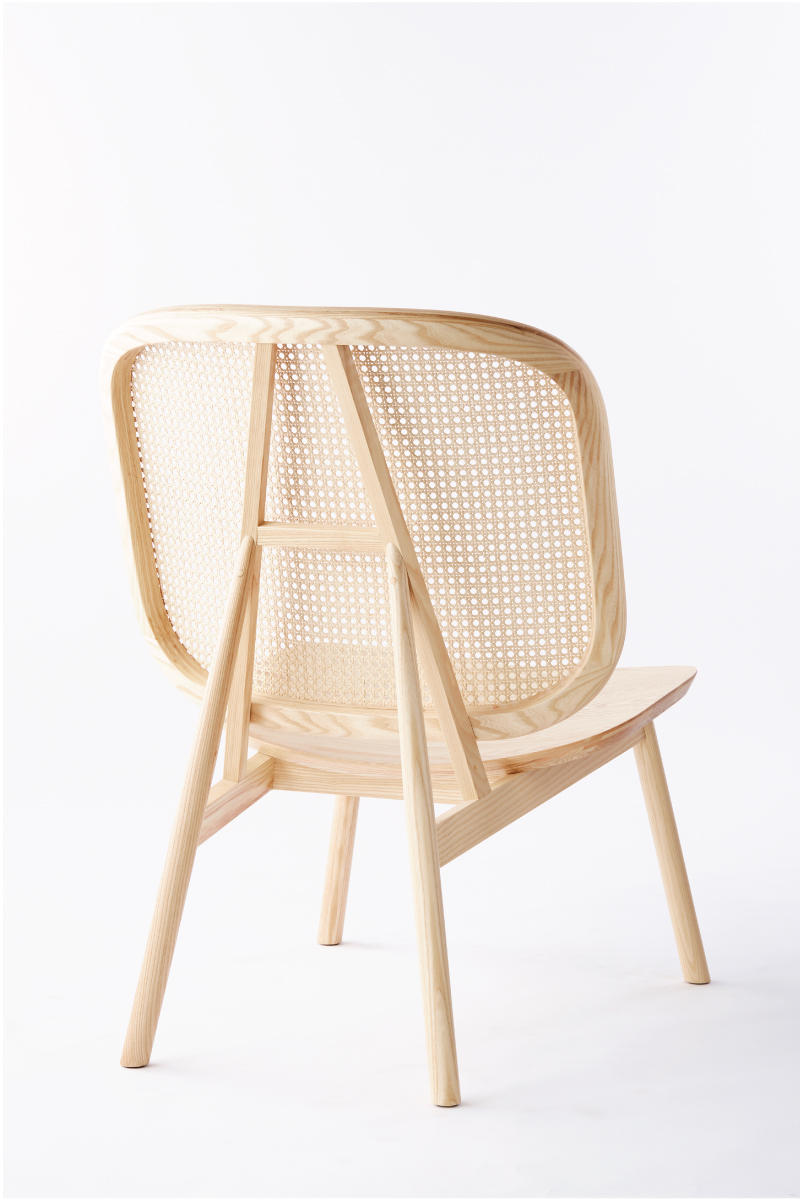 LC301 Cane Lounge Chair-01