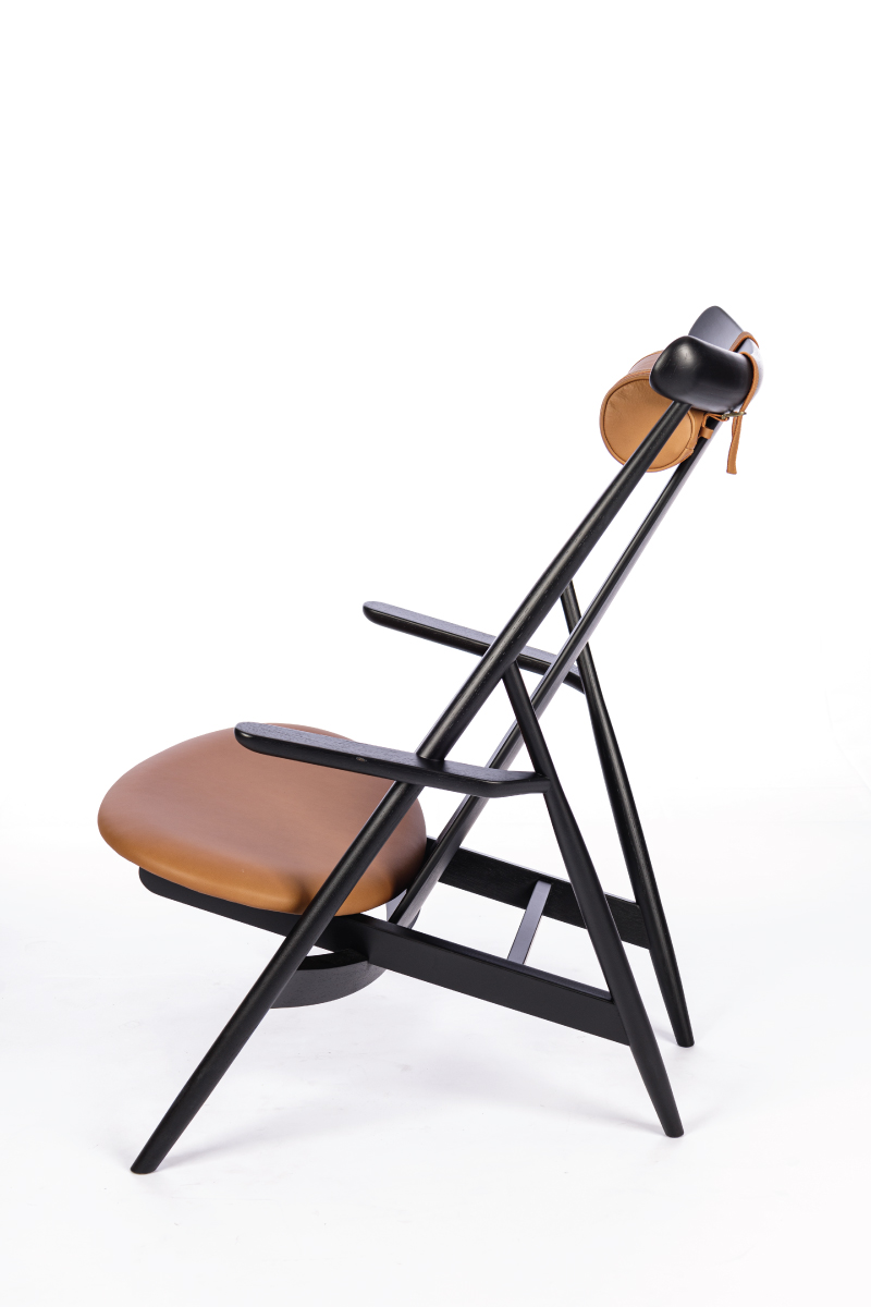 LC501 Neorient Lounge Chair-01