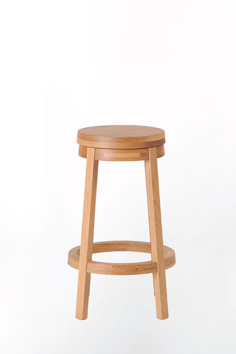 SL101 Spin Mid Stool