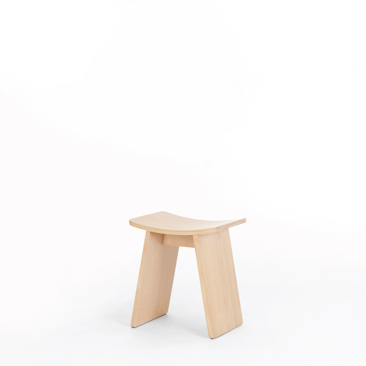 SL109 Catamaran Stool